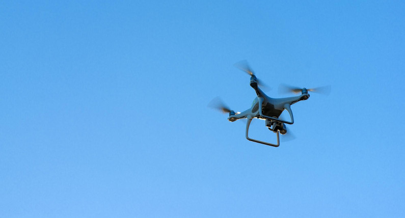 Rośnie aktywność dronów w Norwegii. Rząd ma pierwsze plany działania