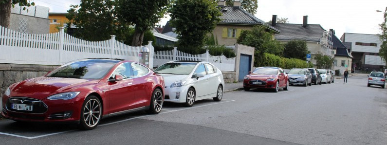 Uwaga! Urząd celny wysłał błędne wezwania do zapłaty podatku za samochód