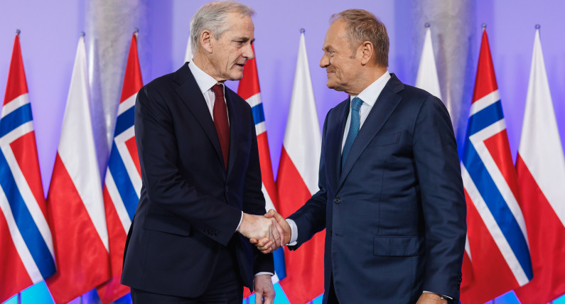Donald Tusk spotkał się z premierem Norwegii. W centrum rozmów bezpieczeństwo i Rosja