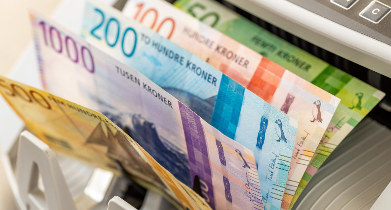 Korona norweska rośnie, kredyty będą tańsze. Znamy decyzję Norges Bank