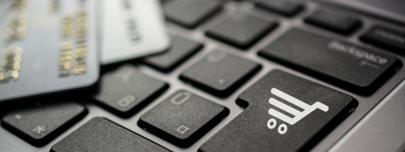 Bezcłowe zakupy w internecie jednak za 350 koron