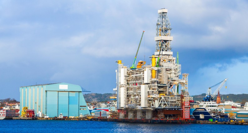 Equinor zamyka cztery platformy wiertnicze: eskalacja strajku naftowego