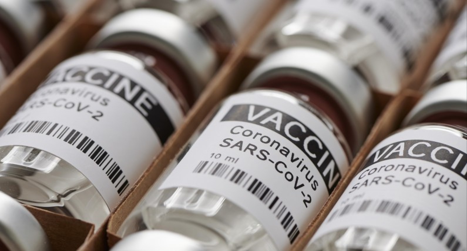 Szczepionka na COVID-19 coraz bliżej. Norwegowie z szansą na partię leku jeszcze w tym roku