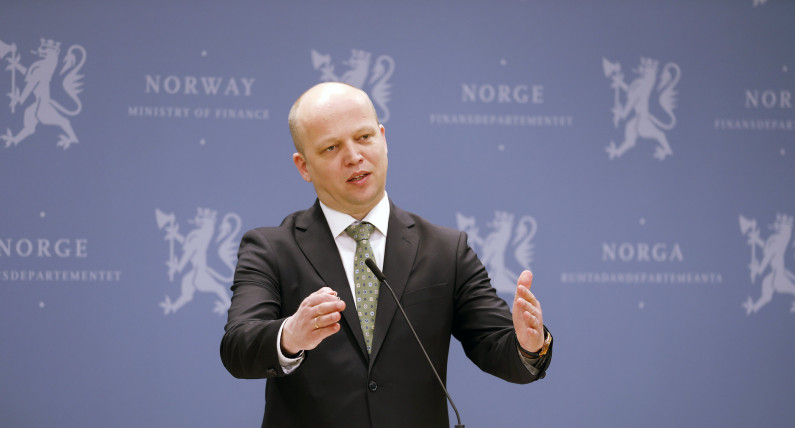 Unijne dyrektywy energetyczne podzieliły władze Norwegii. To oficjalny koniec koalicji rządowej