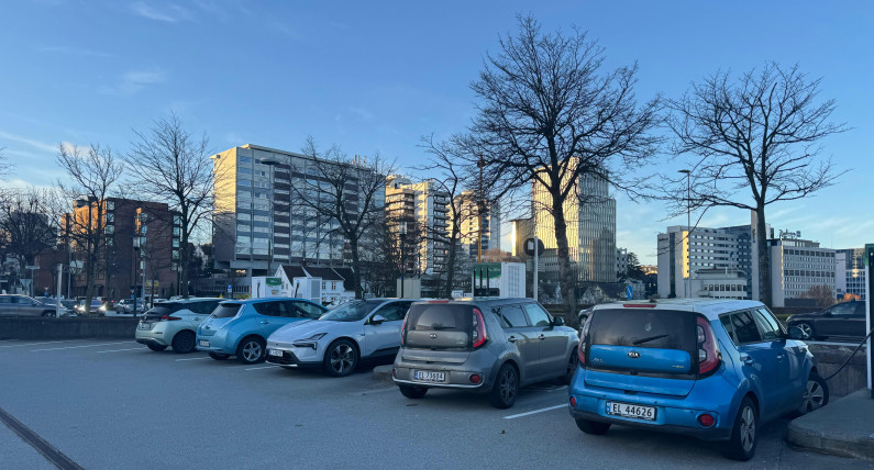 Milion coraz bliżej. Liczba samochodów elektrycznych w Norwegii stale rośnie