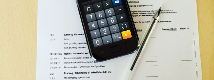 Co wpływa na opóźnienia w wypłacie zwrotu podatku?