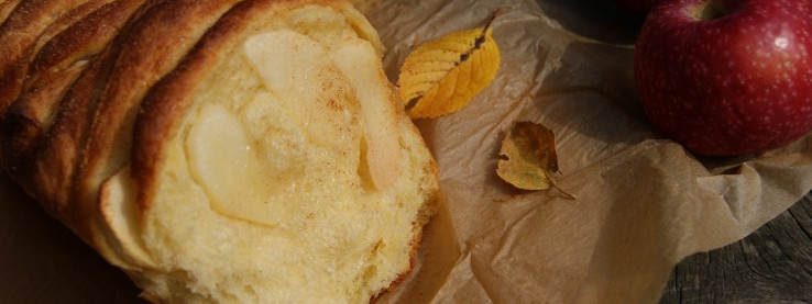 Chlebek jabłkowy
