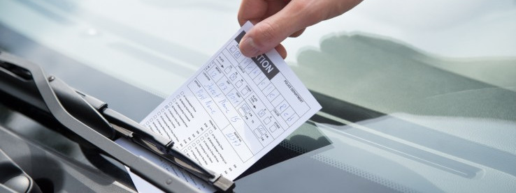 Zła wiadomość dla stróżów parkingowych – zastąpi ich system komputerowy