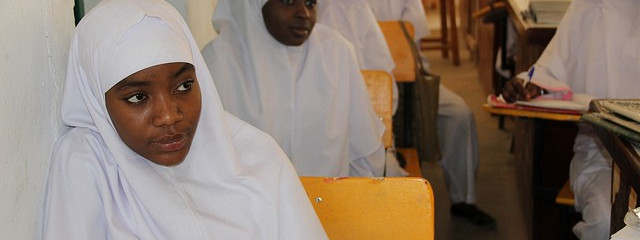 10 milionów koron na edukację nigeryjskich dziewcząt