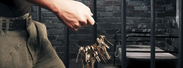 Chcą zamykać azylantów w więzieniach