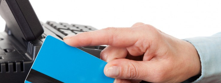 Gotówka trafia do lamusa