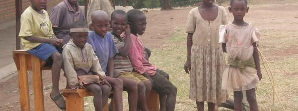 Matka z ośmiorgiem dzieci mieszka od tygodnia na lotnisku