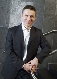 Wzrost poparcia dla premiera Norwegii i jego partii