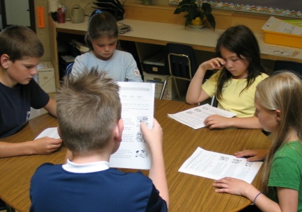 Polacy oszczędzają na edukacji swoich dzieci