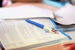 Szokująco zła książka do WOSu