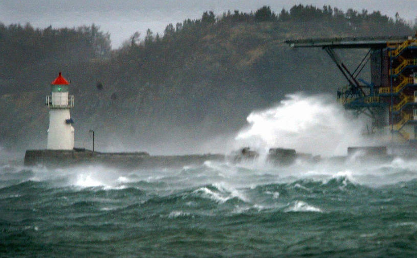 Sztormowa pogoda między Świętami, a Nowym Rokiem