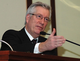 Minister finansów ostrzega przed utratą miejsc pracy