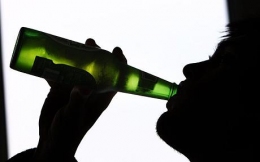 Alkohol jest bardziej niebezpieczny niż heroina