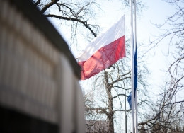 Polska zamilkła na dwie minuty