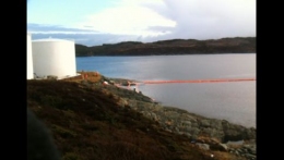 100 ton ropy wyciekło do morza, ze zbiornika w Karmøy