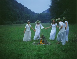 Integracyjna zabawa w Noc Świętojańską 