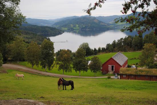 yttervik_gaard.jpg