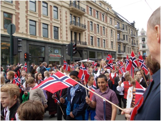 17 mai er jeg så glad i... ! 