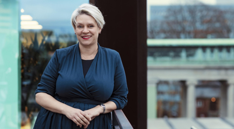 Stałe i bezpośrednie stanowiska muszą być główną zasadą norweskiego życia zawodowego, mówi szefowa resortu pracy Marte Mjøs Persen.