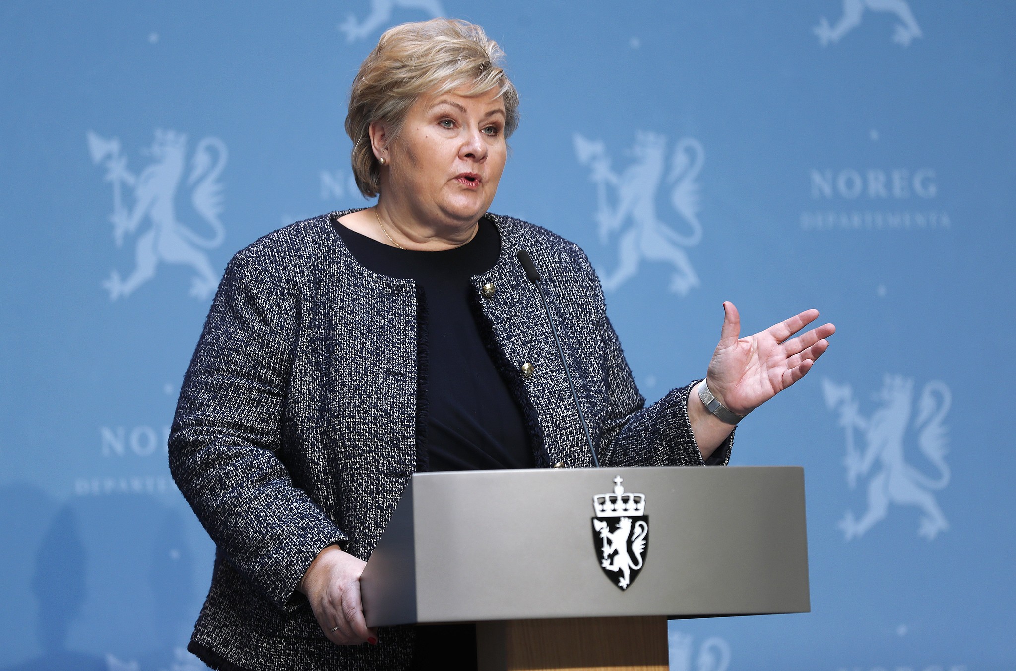 Wsparcie norweskiego rządu trafiło do 123 tys. firm: 22,1 mld NOK w formie świadczeń oraz 9,2 mld NOK w formie pożyczek gwarantowanych przez rząd.