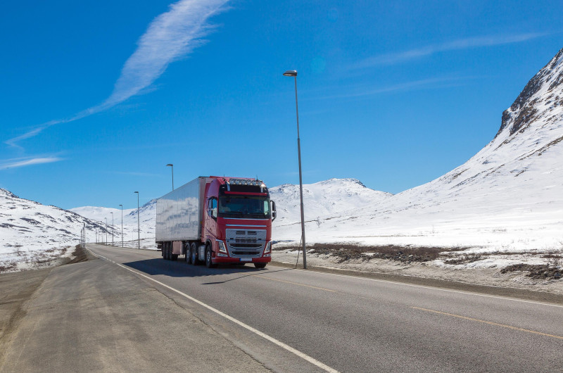 Zmiana przepisów oznacza, że norweskie trasy liczniej pomieszczą ciężarówki o masie całkowitej do 60 ton.