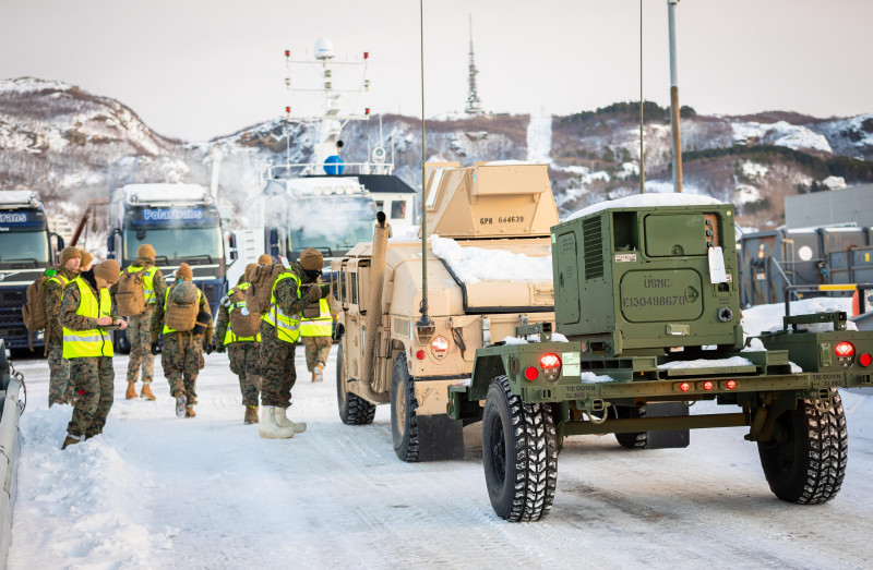 Ćwiczenia Cold Response odbędą się w marcu i kwietniu, weźmie w nich udział ok. 30 tys. żołnierzy z 27 krajów. Rosja odrzuciła zaproszenie do obserwowania ćwiczeń.