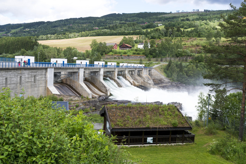Ponad 90 proc. energii elektrycznej w kraju fiordów pochodzi z elektrowni wodnych.