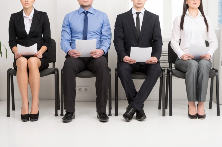 kandydaci czekający na rozmowę o pracę kandydaci czekający na rozmowę o pracę