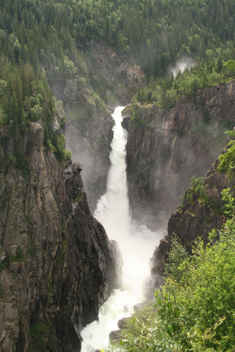 Wodospad Rjukanfossen, Telemark.