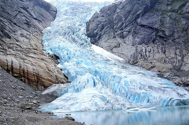 Briksdal