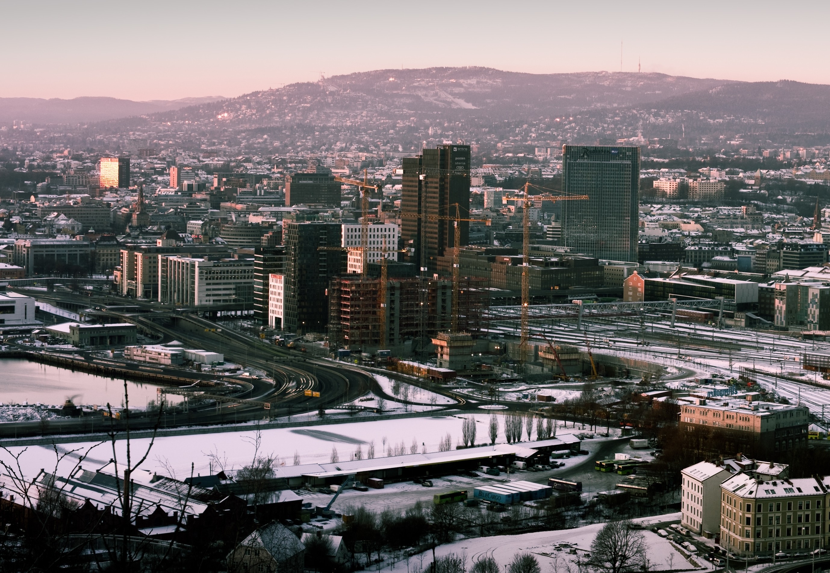 Do usunięcia obostrzeń jest gotowy burmistrz Oslo.