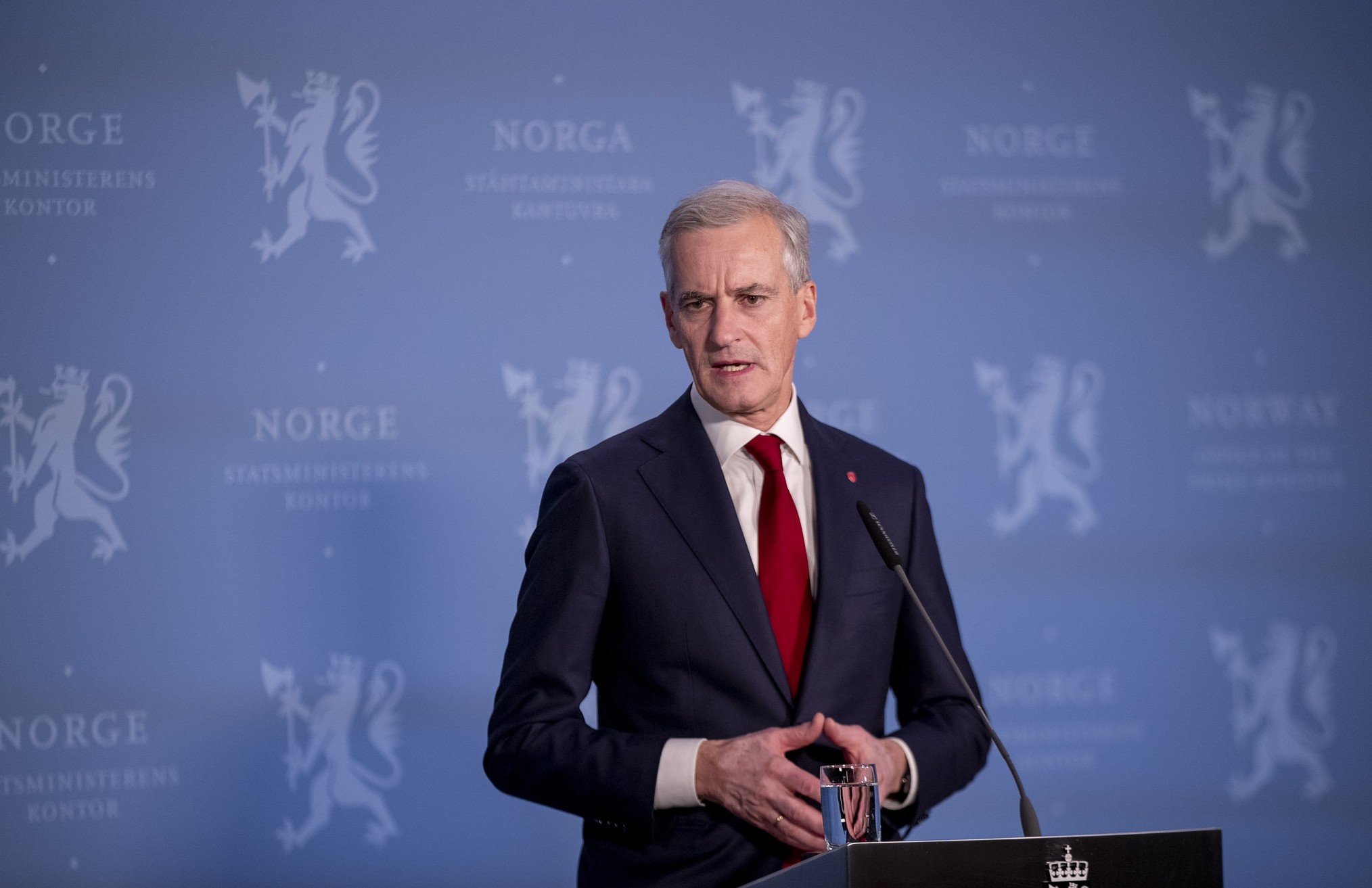 - Nadzieja jest w szczepionce. Do tych z was, którzy nie zostali zaszczepieni: zróbcie to. Do tych,którym proponuje się dawkę przypominającą: przyjmijcie ją – zaapelował dziś premier.