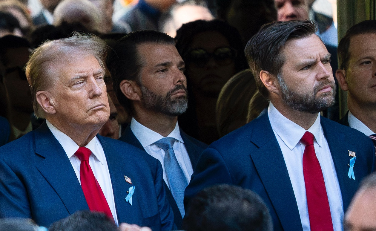 Eksperci nie oceniają negatywnie decyzji Trumpa, a towarzyszącą im niepewność i zamieszanie.