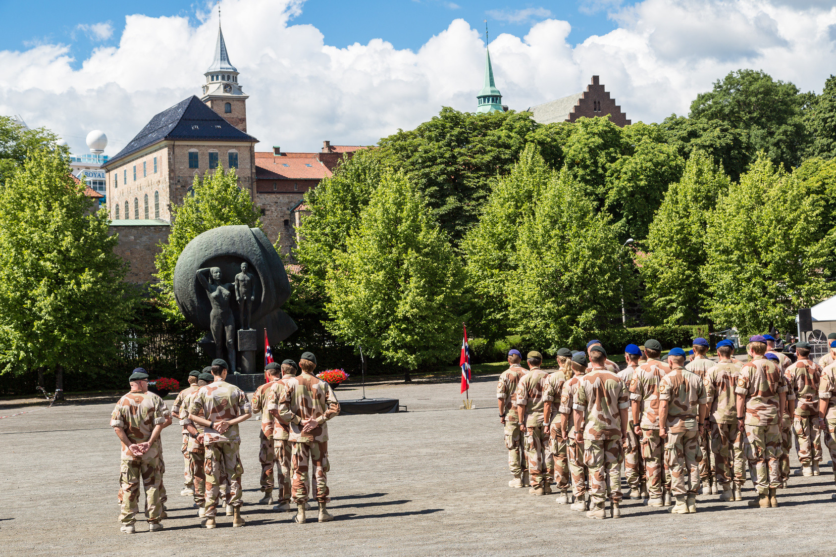 Urząd ds. Policji twierdzi, że uchroni to stolicę Norwegii przed brakami w personelu zapewniającym bezpieczeństwo.