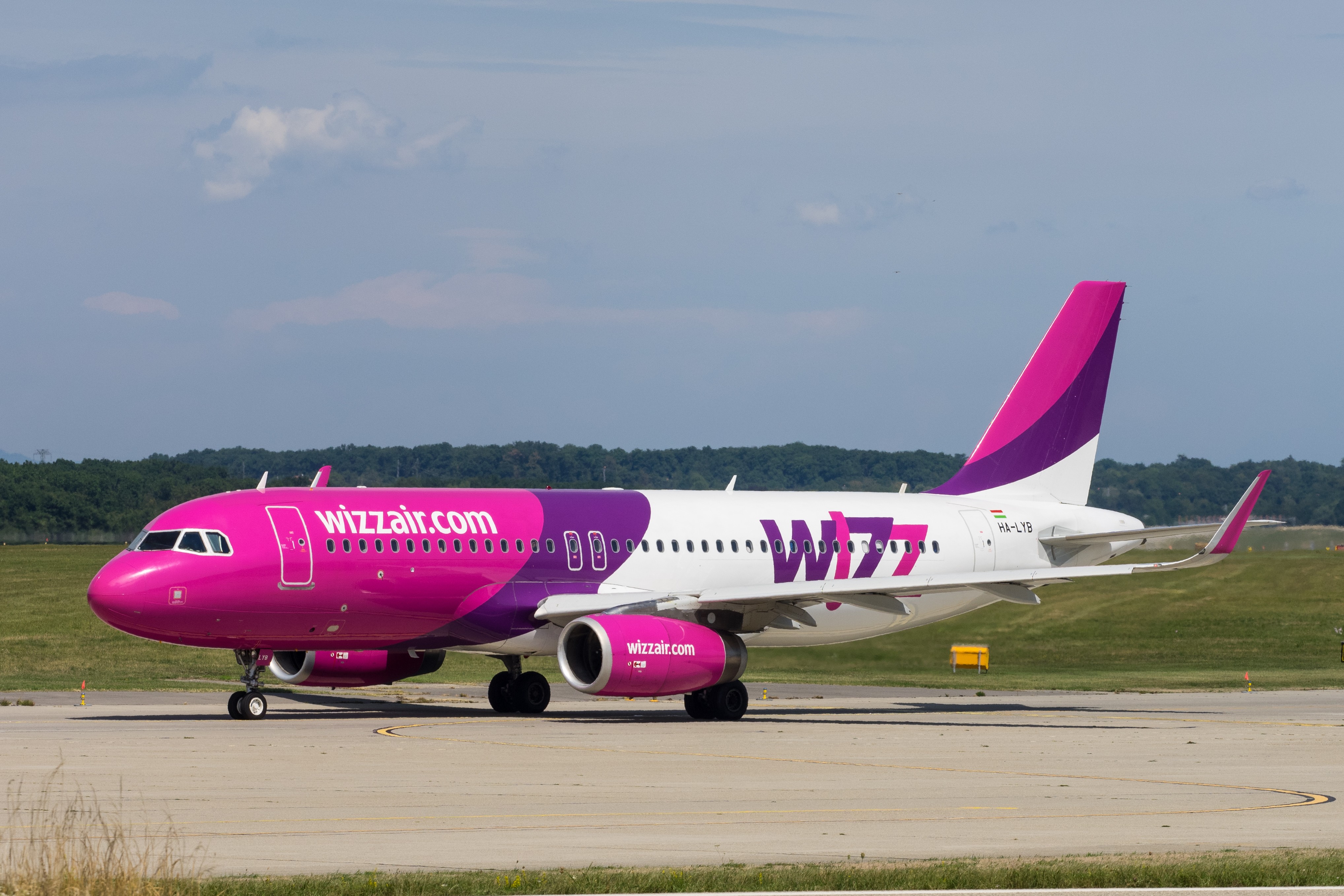 Pierwsze samoloty Wizz Air wystartują na trasach krajowych 5 listopada.