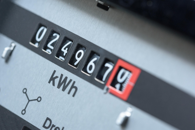 Średnia cena energii elektrycznej wyniosła około 2 korony za kilowatogodzinę w całej południowej Norwegii w 2022 roku.