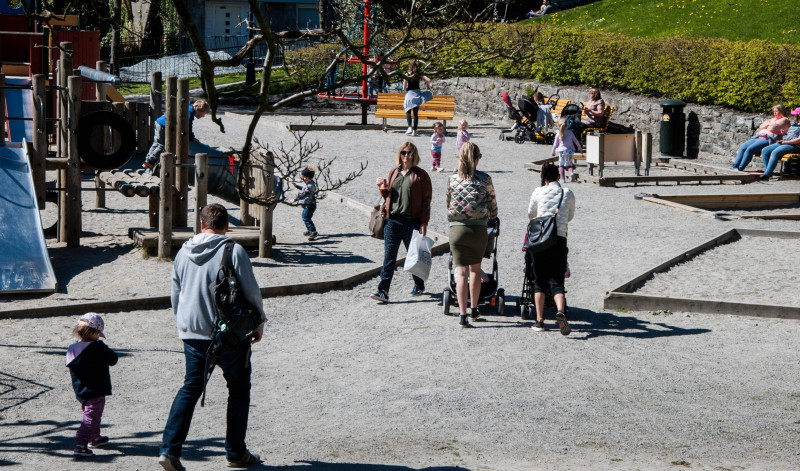 Norwescy politycy chcą, by świadczenia, takie jak np. zasiłek rodzinny, były przeznaczane na potrzeby rodzin przebywających w Norwegii, a nie trafiały za granicę.