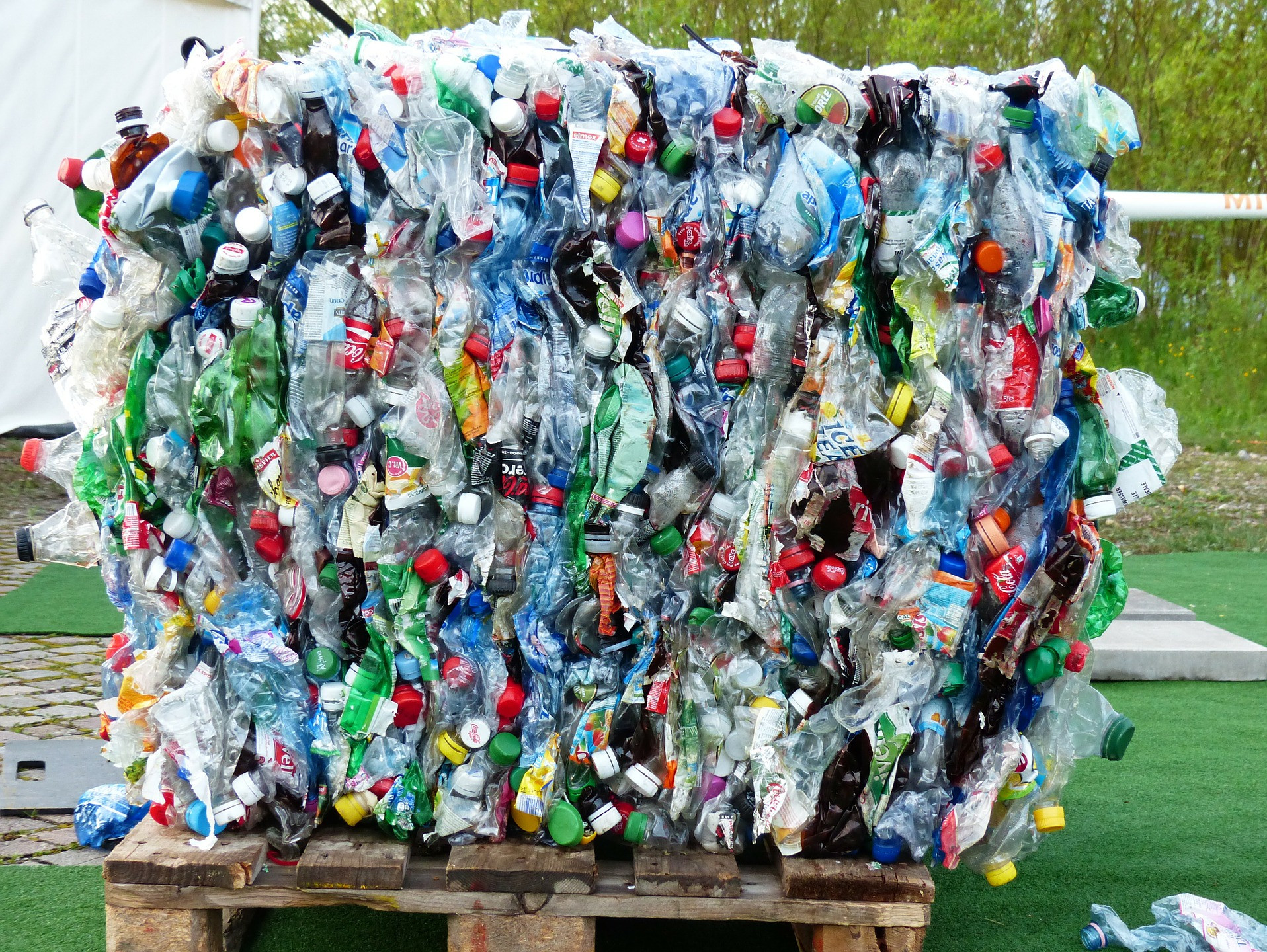 W Norwegii w 2021 r. wygenerowano szacunkowo ok. 620 000 ton plastiku – mniej niż 30 proc. z tej ilości zostało poddane odzyskowi materiałowemu.