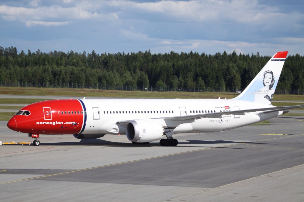 Sonia Henje na samolocie Norwegiana
