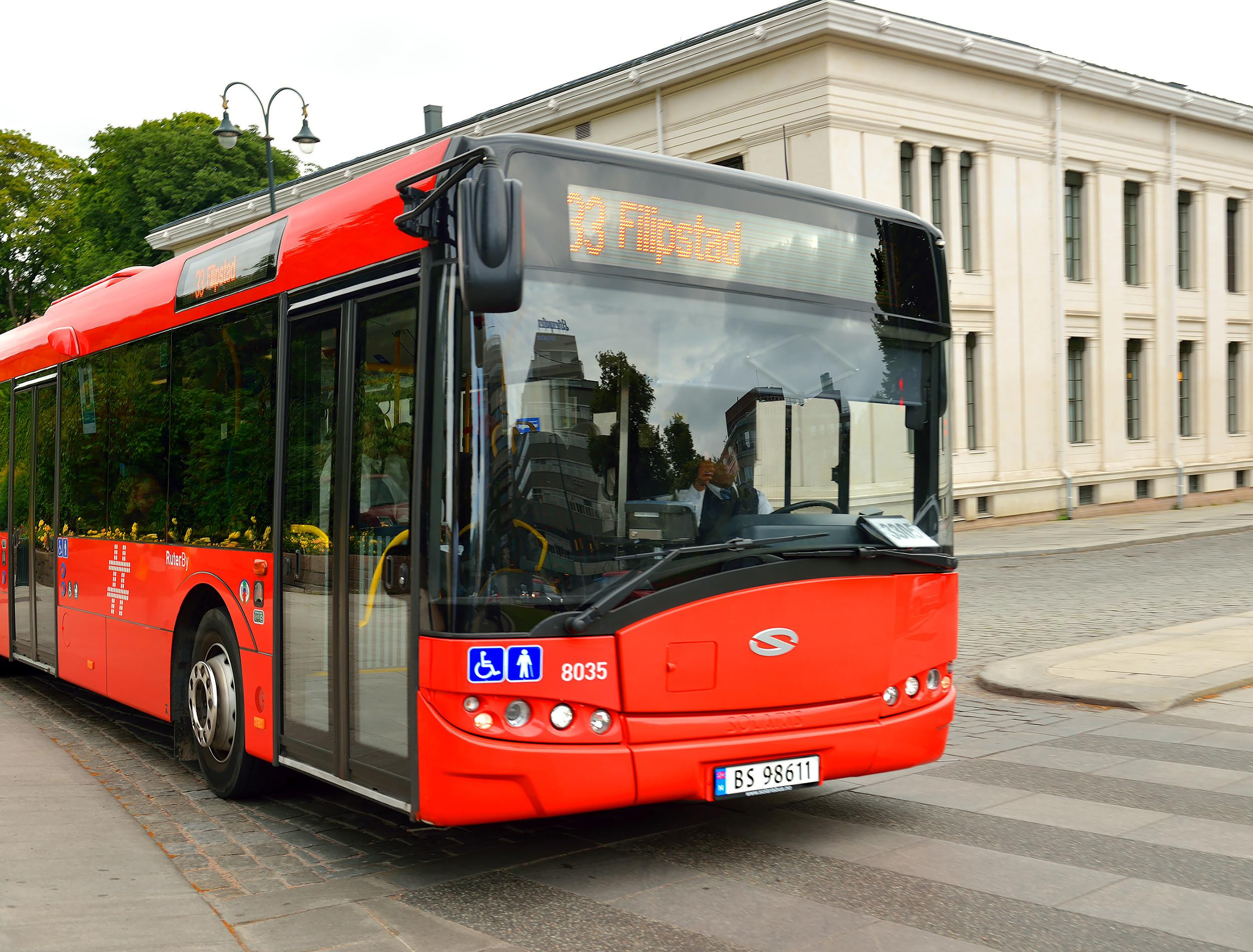 The aim of urban projects is, among other things, to increase the accessibility of public transport and to develop sidewalks and bicycle paths.