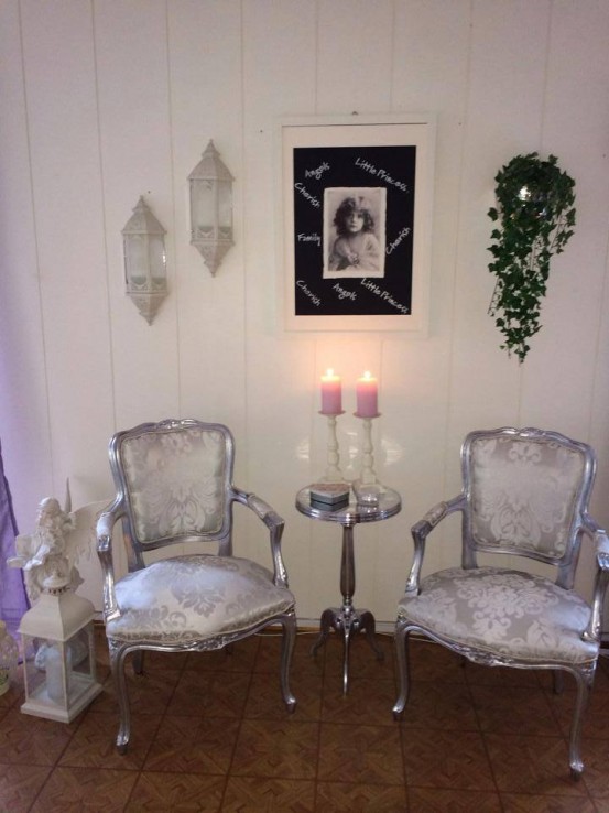 salon z odnowionymi przez Karitę meblami salon z odnowionymi przez Karitę meblami