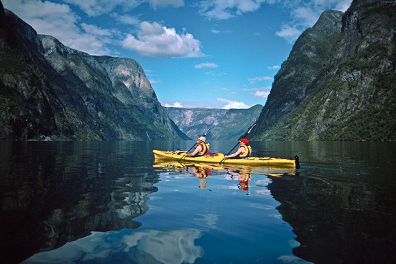 piękna pogoda na kajakach w Hardanger piękna pogoda na kajakach w Hardanger
