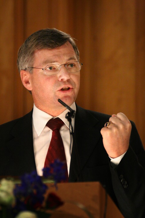 Kjell Magne Bondevik Kjell Magne Bondevik