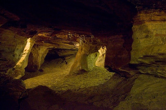 Grønligrotta w środku Grønligrotta w środku