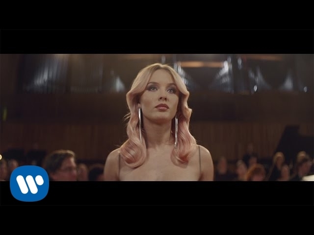 Clean Bandit - Symphony feat. Zara Larsson [Official Video]
